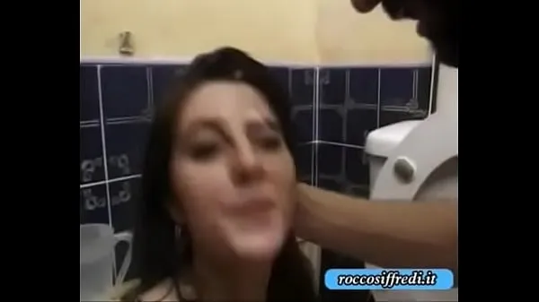 Spit In Her face Video terbaik baru