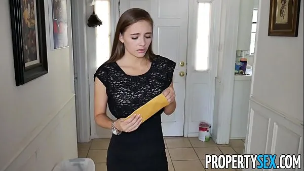 Nieuwe PropertySex - Hot petite real estate agent makes hardcore sex video with client beste video's