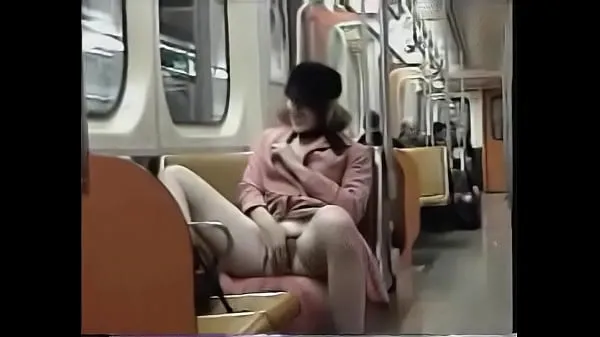 Train Masturbation Video terbaik baharu