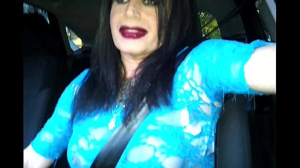 Nieuwe view of my pussy in the car beste video's