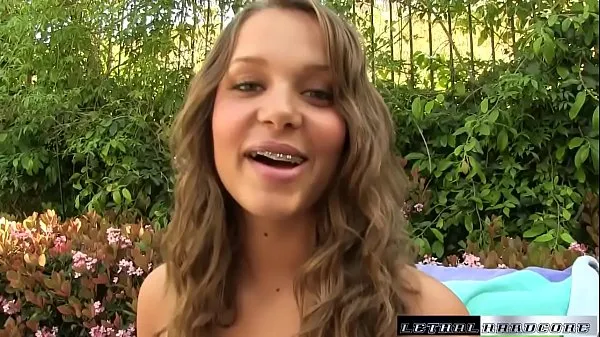Tuoreet Teen Liza Rowe gets hardcore creampie big cock parasta videota