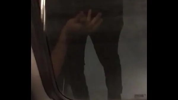 Sveži Me masturban en el metro najboljši videoposnetki