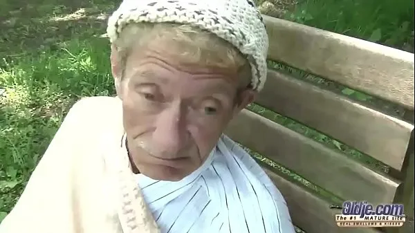 Nya Old Young Porn Teen Gold Digger Anal Sex With Wrinkled Old Man Doggystyle bästa videoklipp