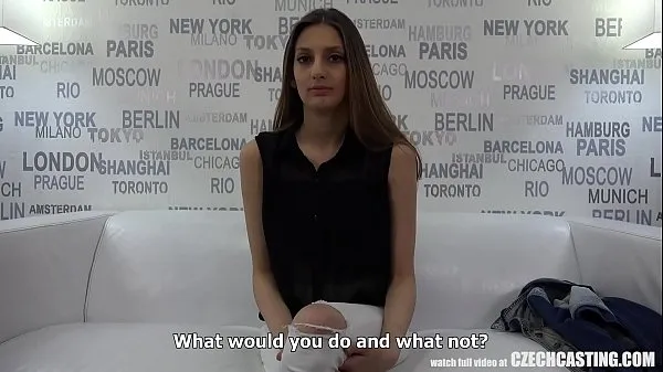 ताज़ा 19 YO m. Denisa wants to be a model सर्वोत्तम वीडियो
