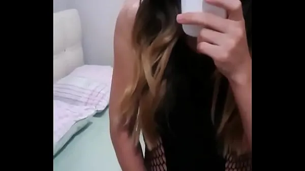 新鮮な彼女の猫を指で触れているセクシーなもの[https://pornve.com/mun8f01f7jek/Amateurトルコ語編集1.html]ベスト動画