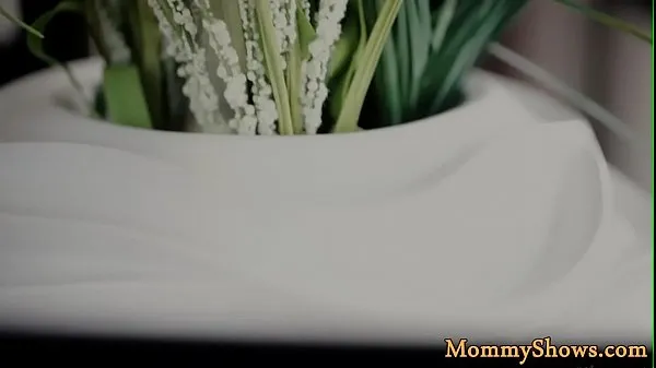 최신 Threeway loving lesbian stepmom gets pleased 최고의 동영상