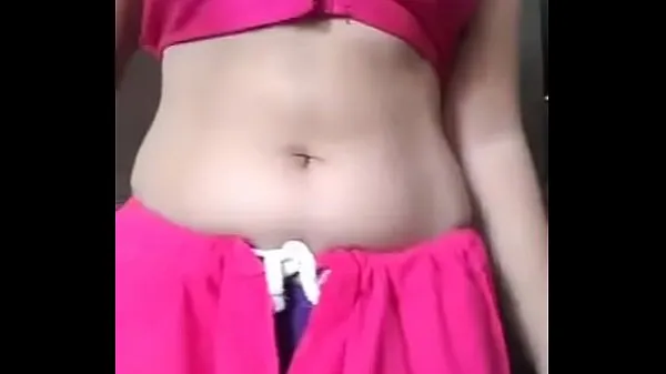 Ferske Desi saree girl showing hairy pussy nd boobs beste videoer