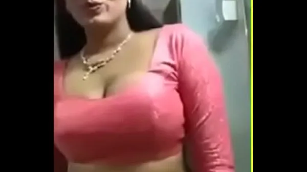 Frische Desi Randi Chucchio ko Dikhatay huaybeste Videos