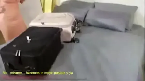 Friske Sharing the bed with stepmother (Spanish sub bedste videoer