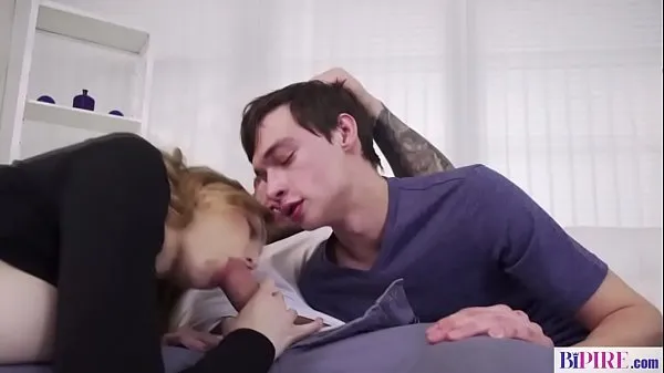 Friss Bisexual step dad fucks y. couple legjobb videók