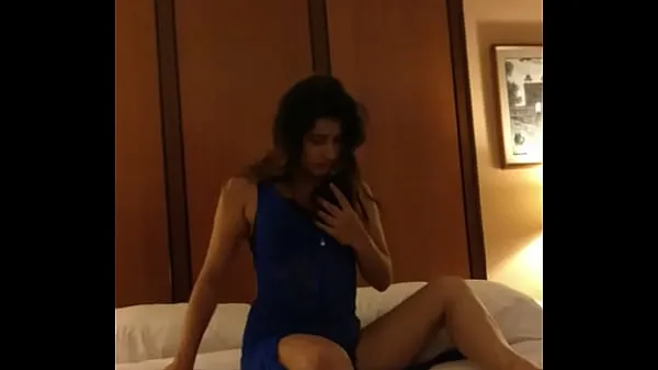新鮮なドーハインドの女の子のカタールセックスサービスベスト動画
