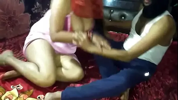 新鲜Indian housewife make relationship with her part 1最好的视频