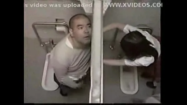 Sveži Teacher fuck student in toilet najboljši videoposnetki