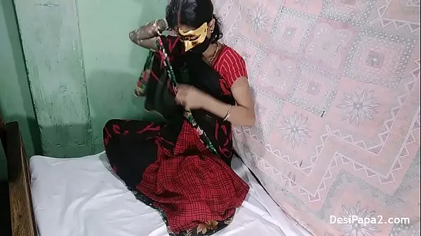Friske Indian style home sex anal in traditional Sari Indian couple gone wild bedste videoer