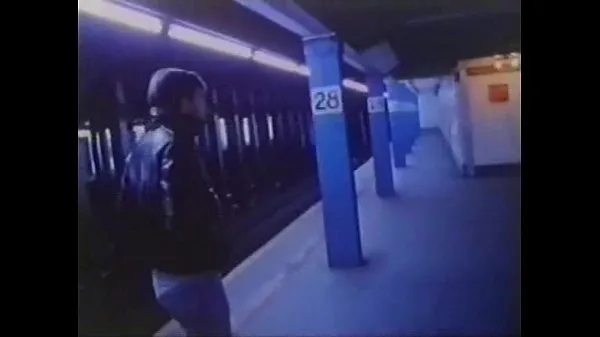 Ferske Sex in the Subway beste videoer