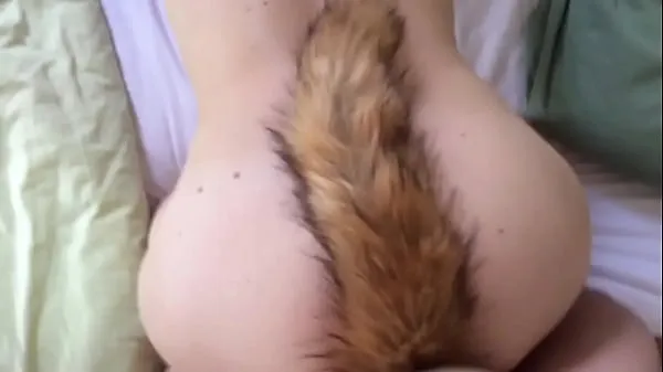 Friske Having sex with fox tails in both bedste videoer