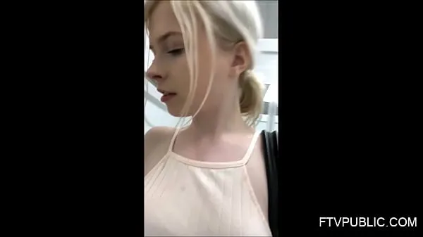 Teen masturbates in public changing room Video hay nhất mới