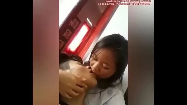 Φρέσκα Indonesian Teen Kiss καλύτερα βίντεο