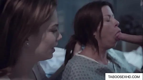 Nieuwe Sexy milf get fucked by hospital doctor beste video's