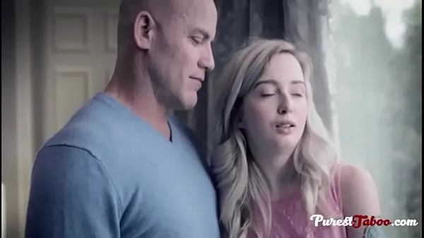 ใหม่ Step Daddy's special hug- Lexi Lore วิดีโอที่ดีที่สุด