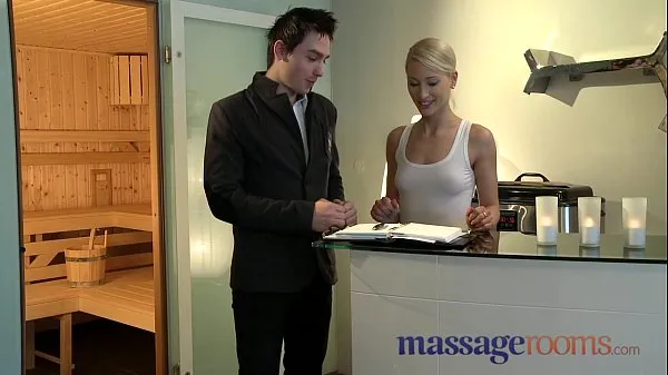 Sveži Massage Rooms Uma rims guy before squirting and pleasuring another najboljši videoposnetki