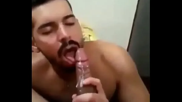 Nieuwe The most beautiful cum in the mouth I've ever seen beste video's