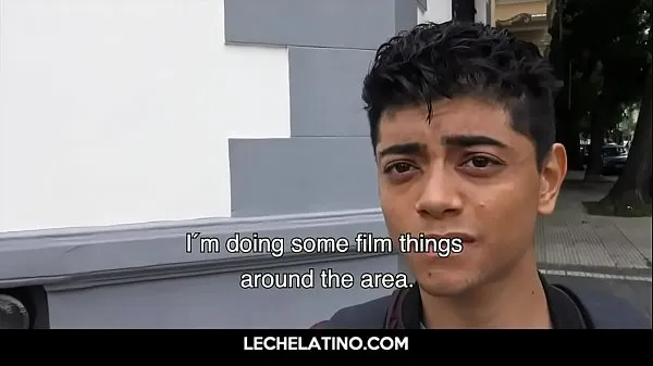 Friss Latino boy first time sucking dick legjobb videók