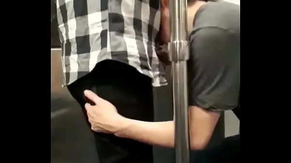 Nya boy sucking cock in the subway bästa videoklipp