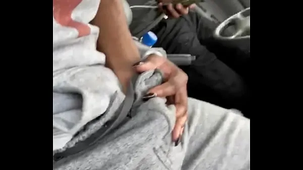 Tuoreet Young Slut Finger Fucked In Car parasta videota