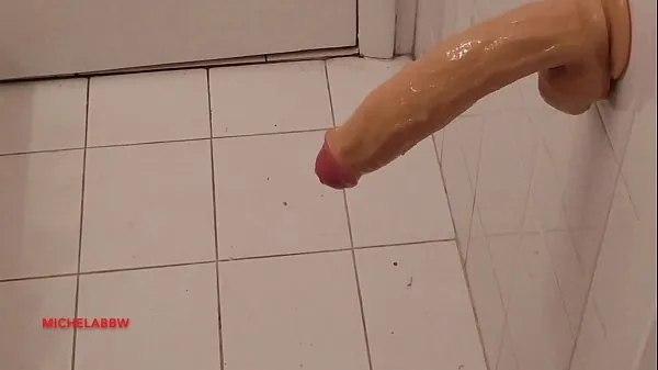 Φρέσκα MASTURBATION IN THE BATHROOM WITH BIG COCK καλύτερα βίντεο