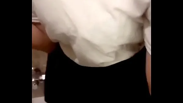 Public Sex!! Two Mexican Students Leave to Go to Fuck at Men’s Bathroom in Mall Video terbaik baru