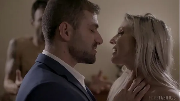 Sveži PURE TABOO Cheating Wife Caught with Husband's Co-Worker FREE FULL SCENE With Christie Stevens najboljši videoposnetki