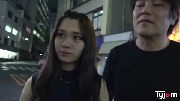 Nya Naughty japanese Aiko does a threesome with his boyfriend bästa videoklipp