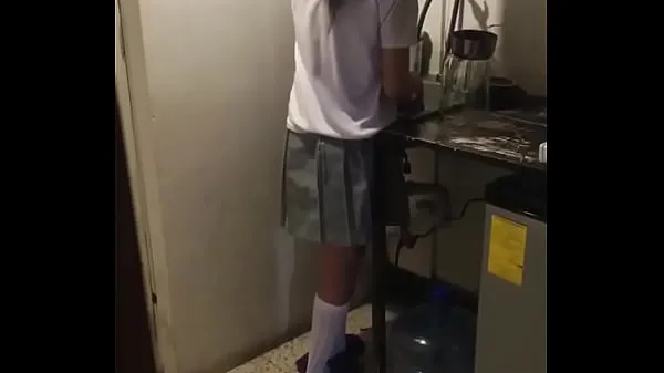 Φρέσκα Latina Student Girl Takes Dick at Home! I Fucked my Cute StepSister While She’s Washing the dishes and we are alone at Home καλύτερα βίντεο