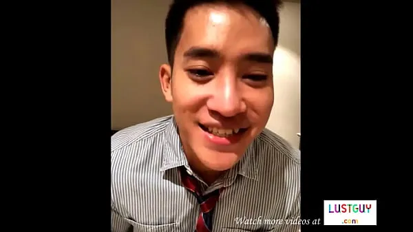 Friss I chat with a handsome Thai guy on the video call legjobb videók