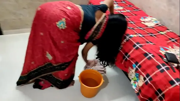 최신 If the owner of Desi Kamwali Bai was not at home, then good Choda and tore her pussy. Hindi dirty voice 최고의 동영상