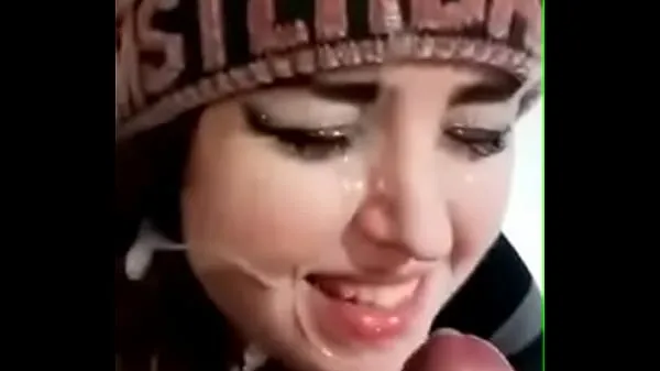Ferske Shandy gives me a good blowjob, I finish on her face twice and she laughs beste videoer