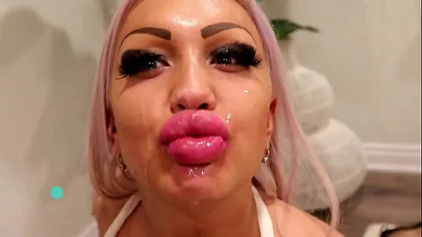 Nouvelles Les meilleures lèvres blondes Bimbo Blowjob de Skylar Xtreme faites pour la gorge profonde | Compilation de pipes meilleures vidéos