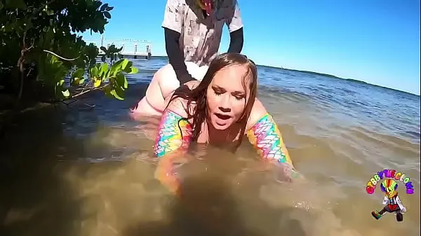 Fresh Gibby the clown fucks Tampa whore on the great sea dock best Videos