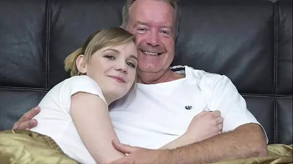 Friss Sexy blonde bends over to get fucked by grandpa big cock legjobb videók