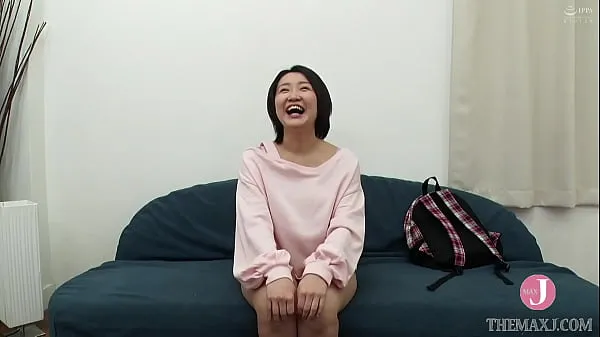 Nieuwe Short cut girl with cute Hakata dialect makes a great sex scene - Intro beste video's
