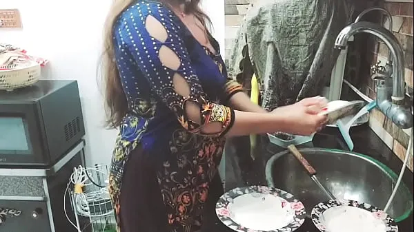 Friske Indian Village Maid Fucked in Kitchen Owner Took Advantage When She Working Alone in Kitchen bedste videoer