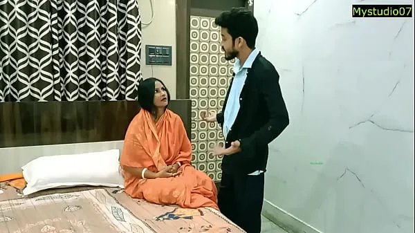ใหม่ Desi step mother in law fucked by daughter husband! Viral jobordosti sex with audio วิดีโอที่ดีที่สุด