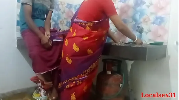 Tuoreet Desi Bengali desi Village Indian Bhabi Kitchen Sex In Red Saree ( Official Video By Localsex31 parasta videota