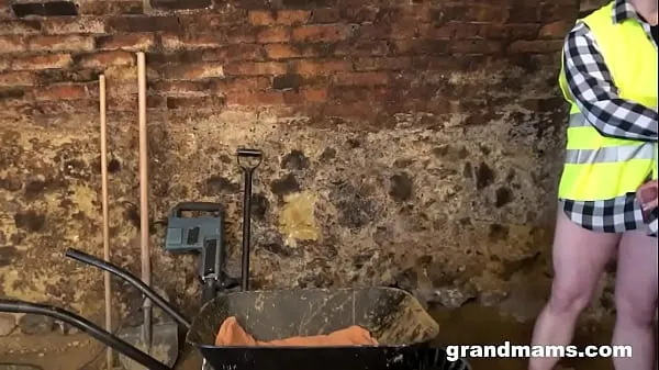 Nové Fine grannies and hard workers najlepšie videá