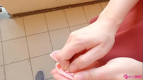 Sexy neighbor in public place wanted to get my cum on her panties. Risky handjob and blowjob - Active by Nata Sweet Video terbaik baru
