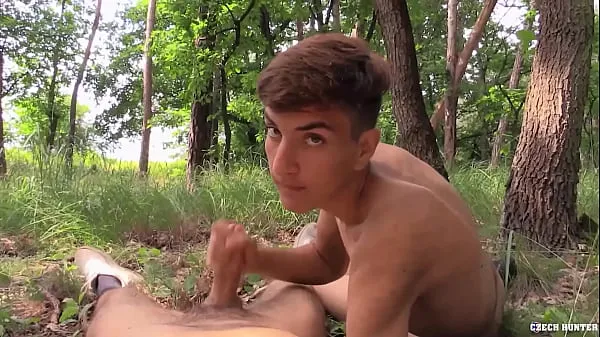 Ferske It Doesn't Take Much For The Young Twink To Get Undressed Have Some Gay Fun - BigStr beste videoer