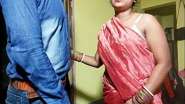 Bra salesman seduces sister-in-law to Chudayi Indian porn in clear Hindi voice Video terbaik baru