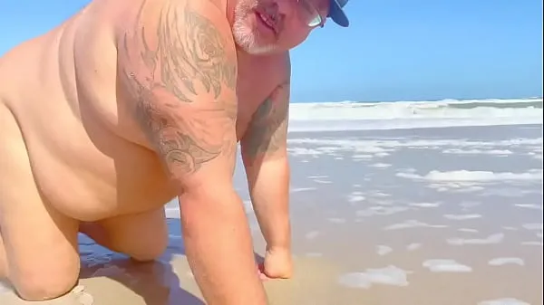 Friske Strongman competition judge gets naked with a fat ass bedste videoer