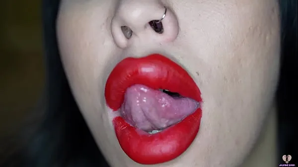 Bimbo Lips Blowjob Video terbaik baru